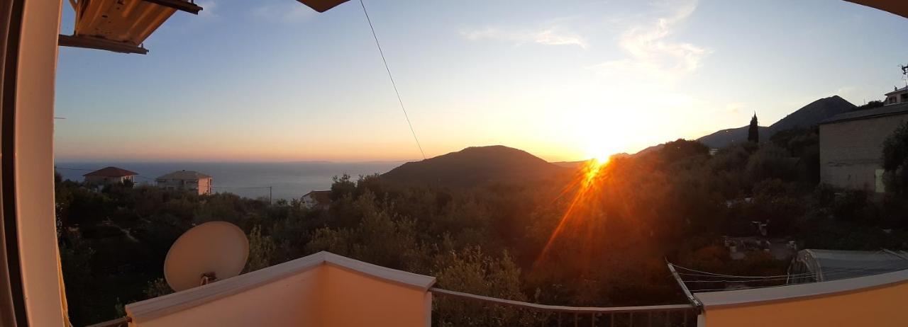Olive Tree Apartments Parga Exterior photo
